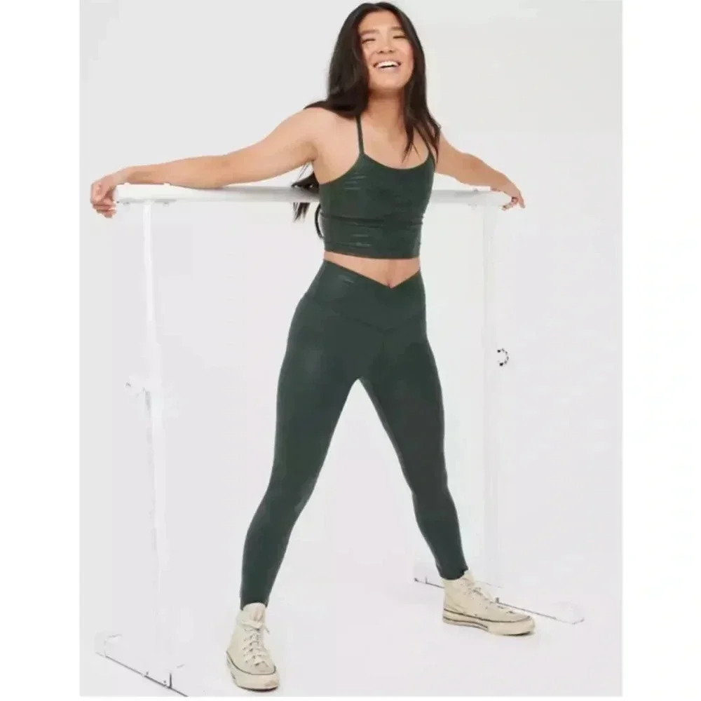 NWOT Aerie Offline The Hugger Green Crackle Crossover Leggings Size XXS